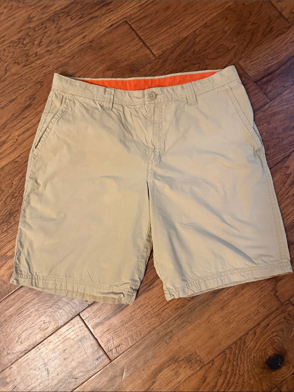 Columbia Men's Khaki Cotton Casual Shorts 34W 10L